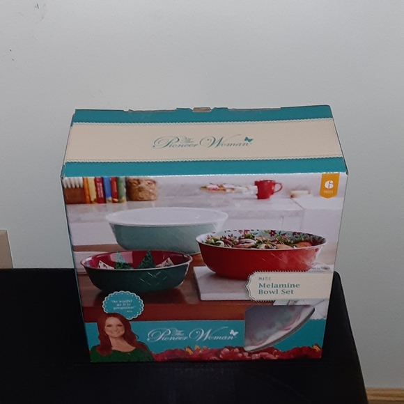 The Poineer Woman "Mazie" Melamine bowl set (6 piece set). NEW!! - Picture 5 of 6